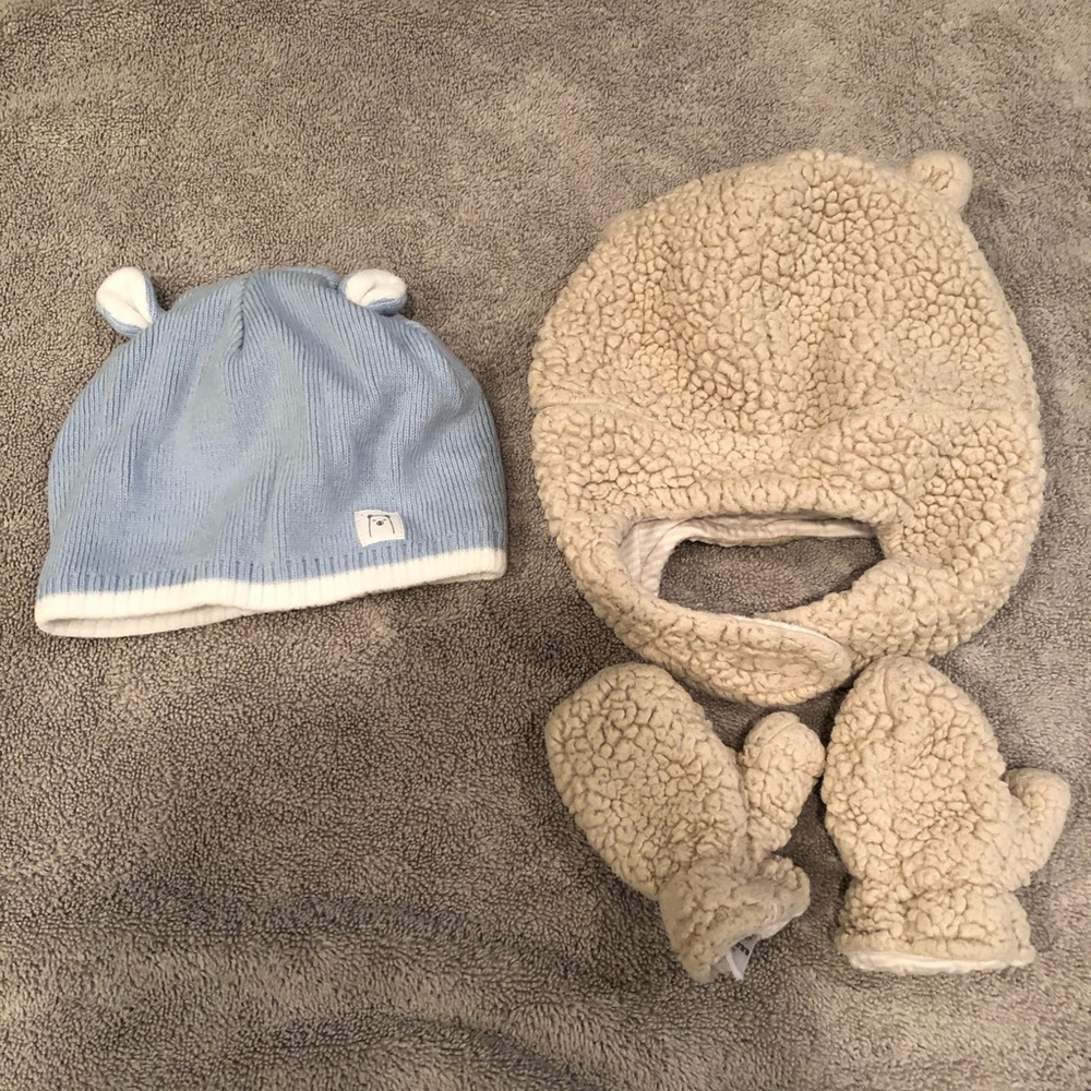 Winter hats and gloves